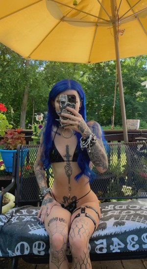 Justine Schiavone Photo #177