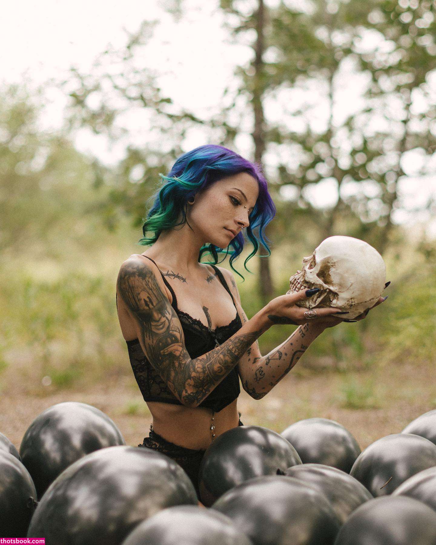 Justine Schiavone Photo #189