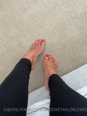 Brooketaylorlewis Photo #19