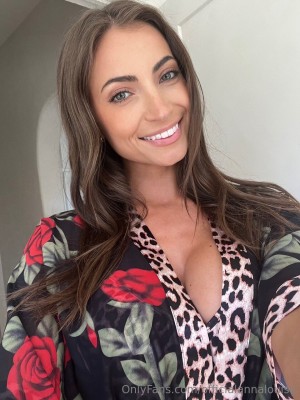 Anna Louise Photo #467