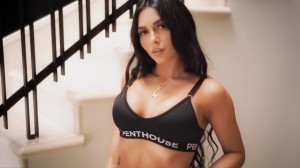 Caryn Beaumont Photo #309