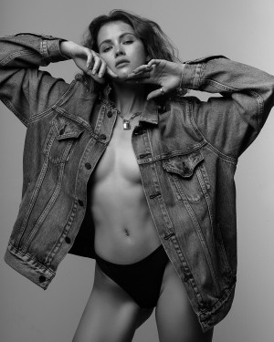 Heidi Romanova Photo #4