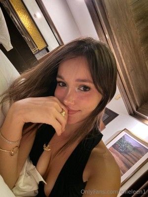 Ellie Leen Post #260