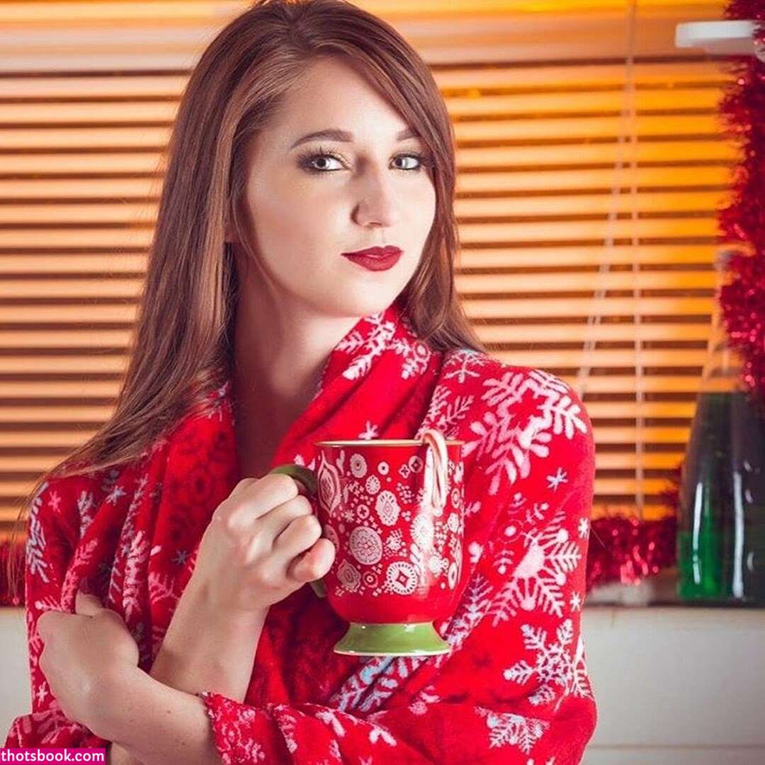 Danica Rockwood Photo #101