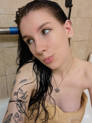 Dramaqueenlinx Photo #4