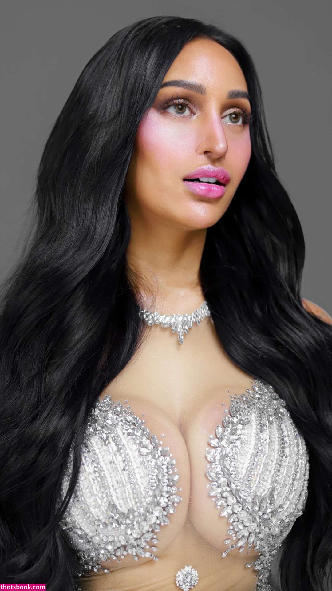 hollysafara Photo #22