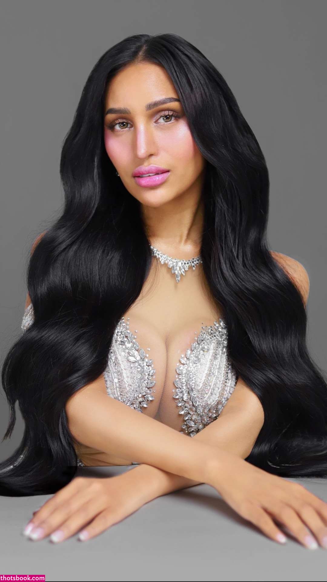 hollysafara Photo #24