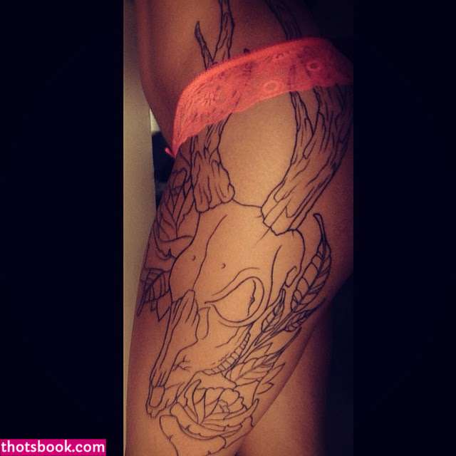 Kelly Winstanley Photo #15