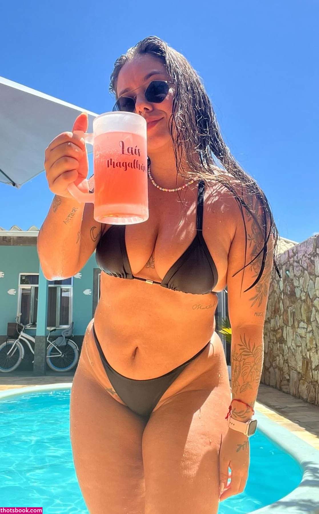 Lais Magalhaes Photo #10