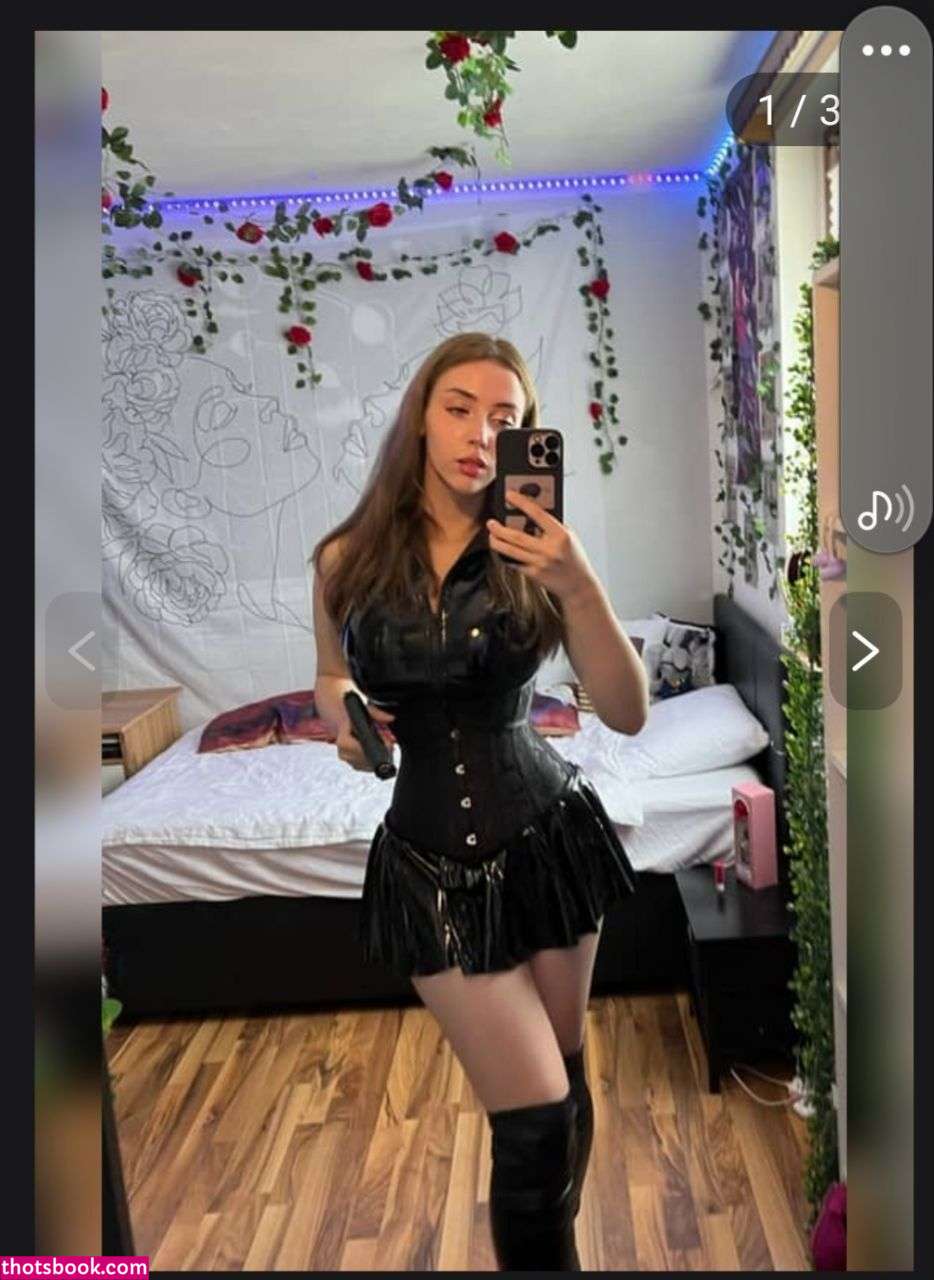 Elisa Denisee Photo #11