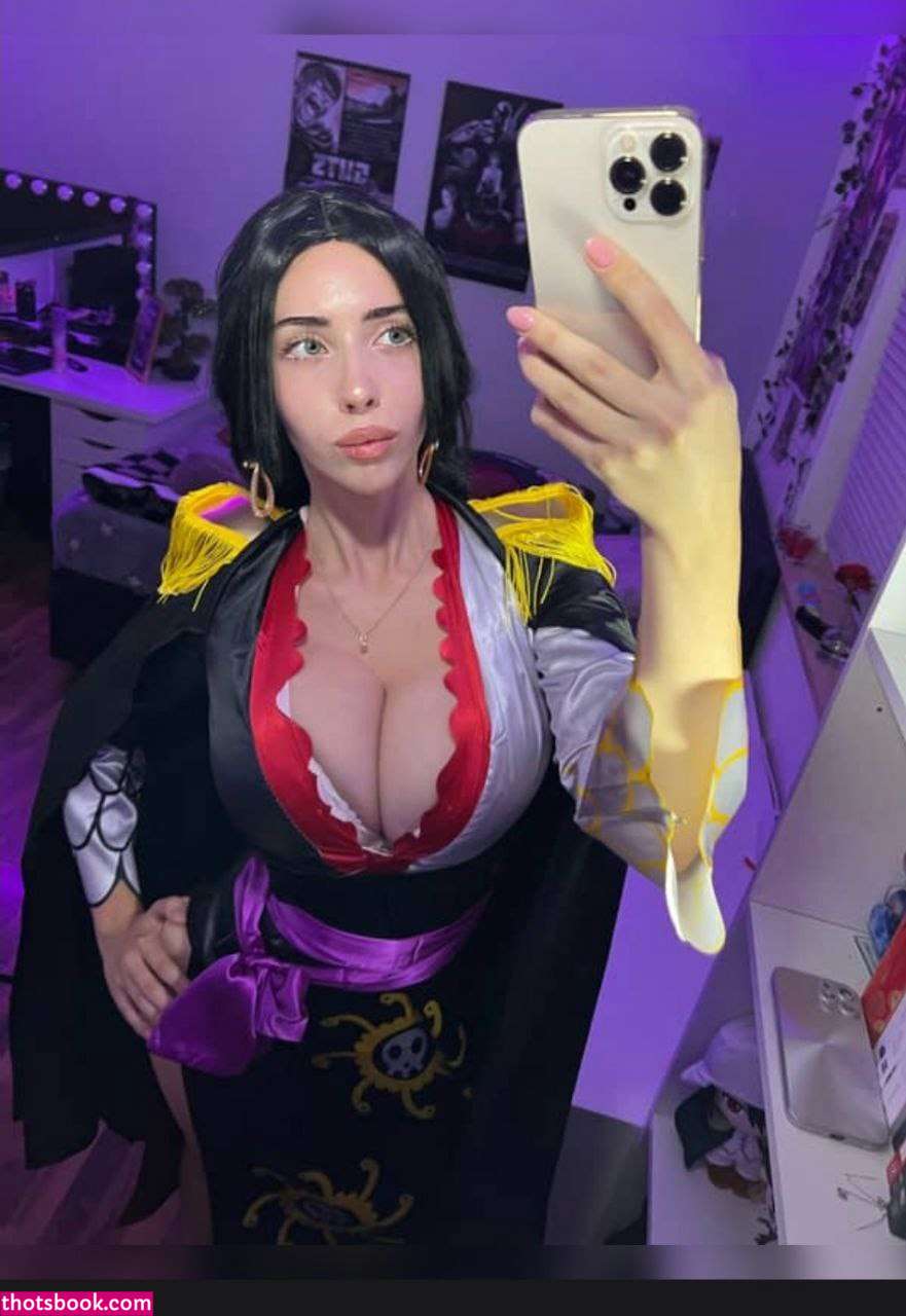 Elisa Denisee Photo #22