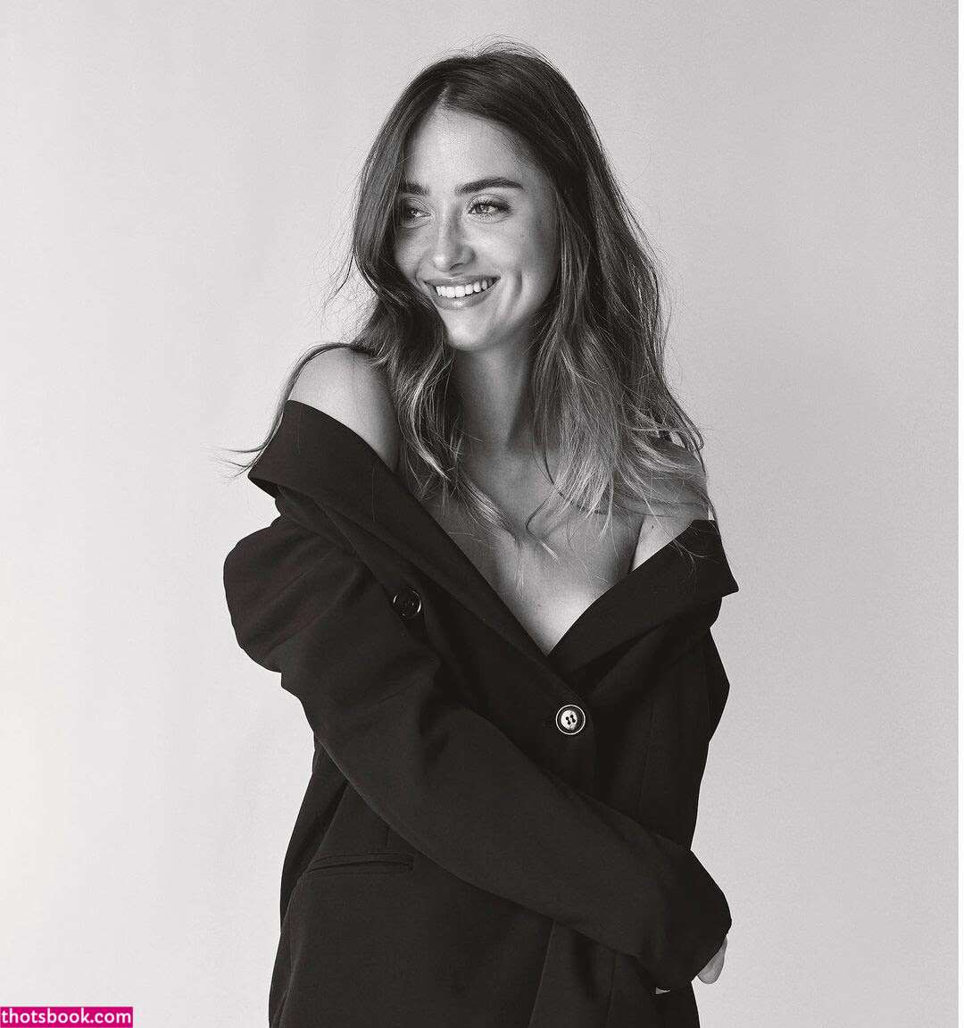 Elsa Couturier Photo #19