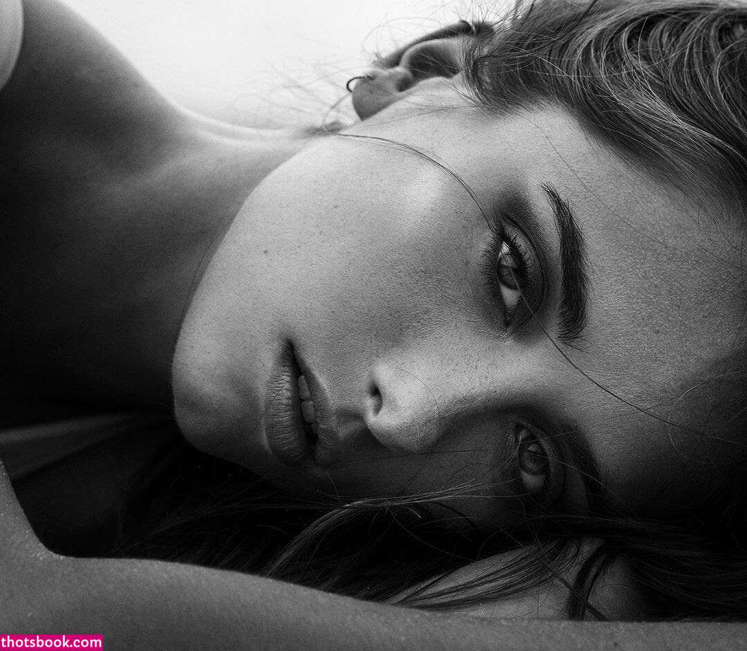 Elsa Couturier Photo #26