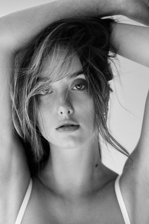 Elsa Couturier Photo #28