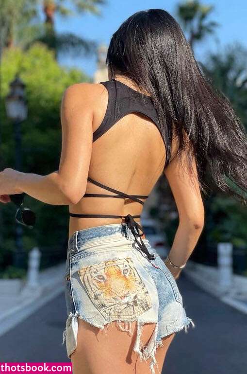 Maria Taktouk Photo #8