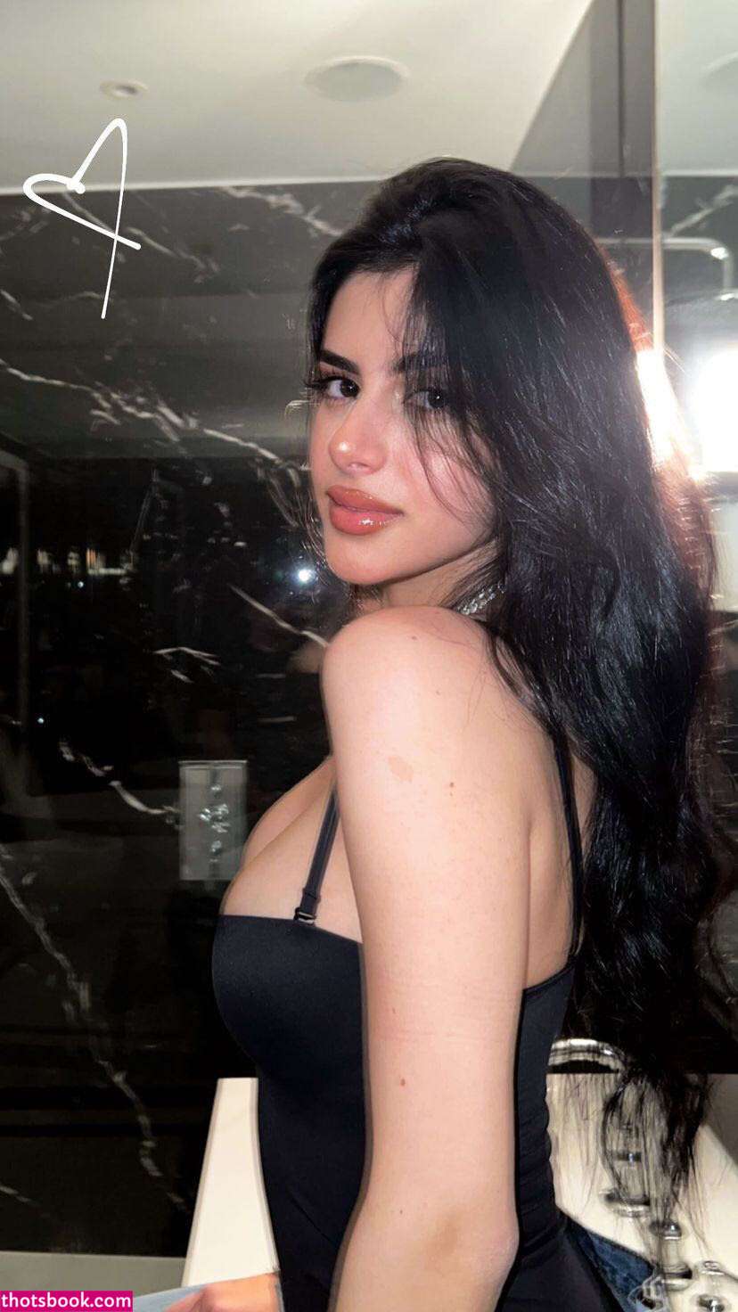 Maria Taktouk Photo #13