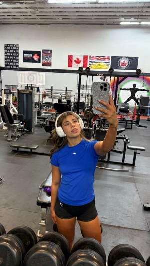 Mikayla Campinos Photo #29