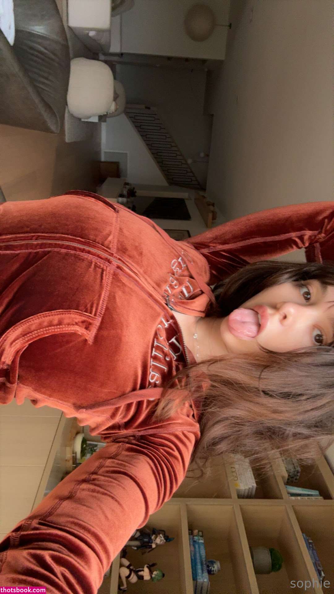 Sophie Mudd Photo #1083