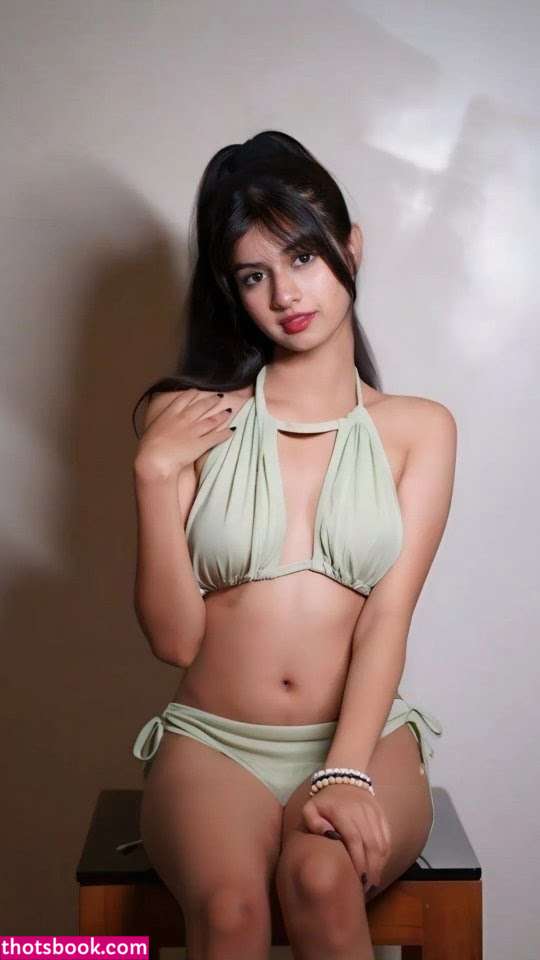 Aishwarya Harishankar Photo #25