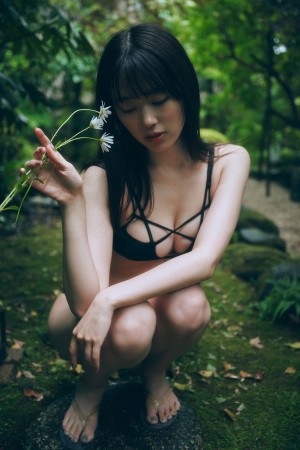 Mariri Sugimoto Photo #34