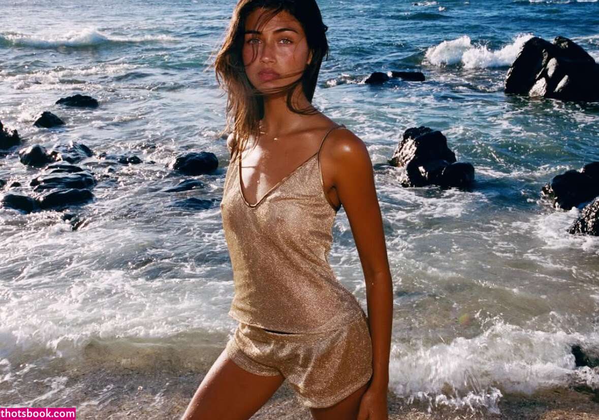 Meeya Dugied Photo #20