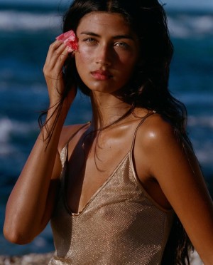 Meeya Dugied Photo #19