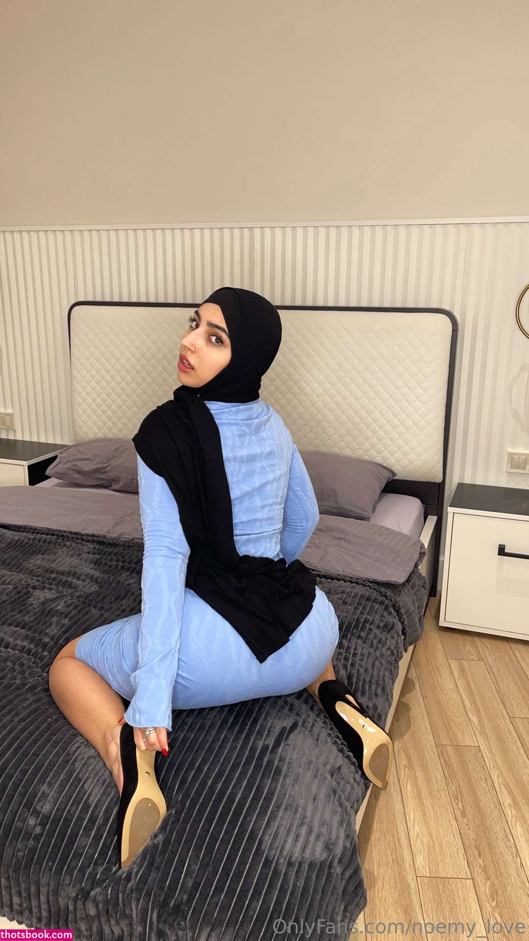 Noemy Love Photo #27