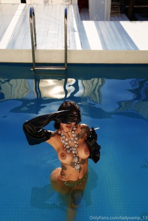 Ilona Bukovskaya Photo #7