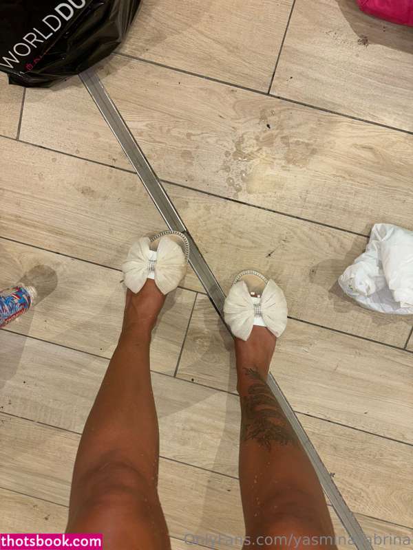 Yasmin Gribbon Photo #1