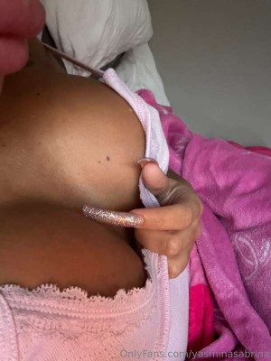 Yasmin Gribbon Photo #28