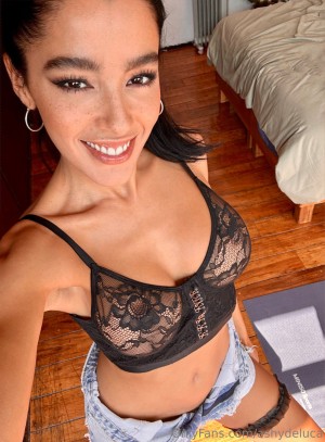 Ashydeluca Photo #45