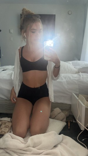 Babyy Livvy Photo #3