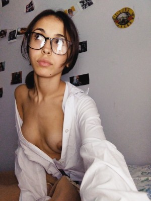 Luna Giovanni Photo #2