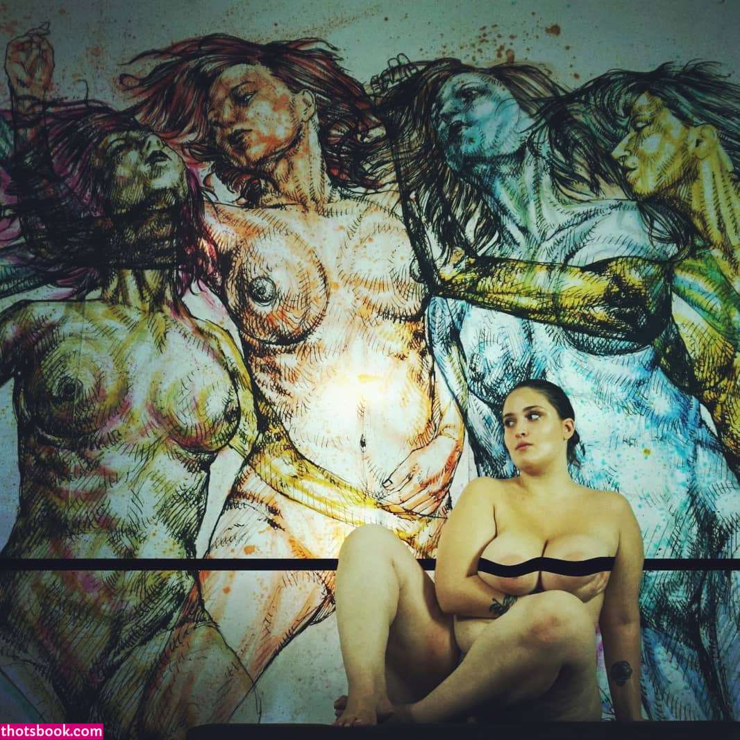 Madia Garganese Photo #5