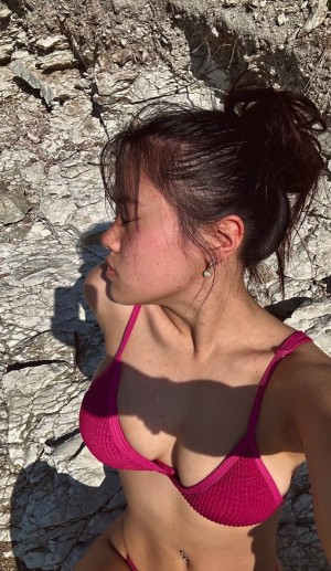 Michela Han Photo #5