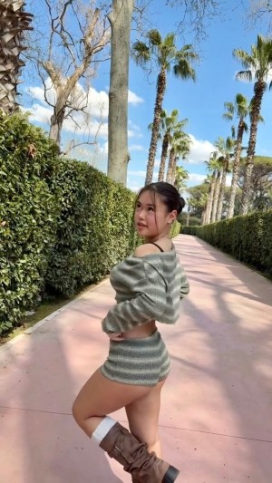 Michela Han Photo #23