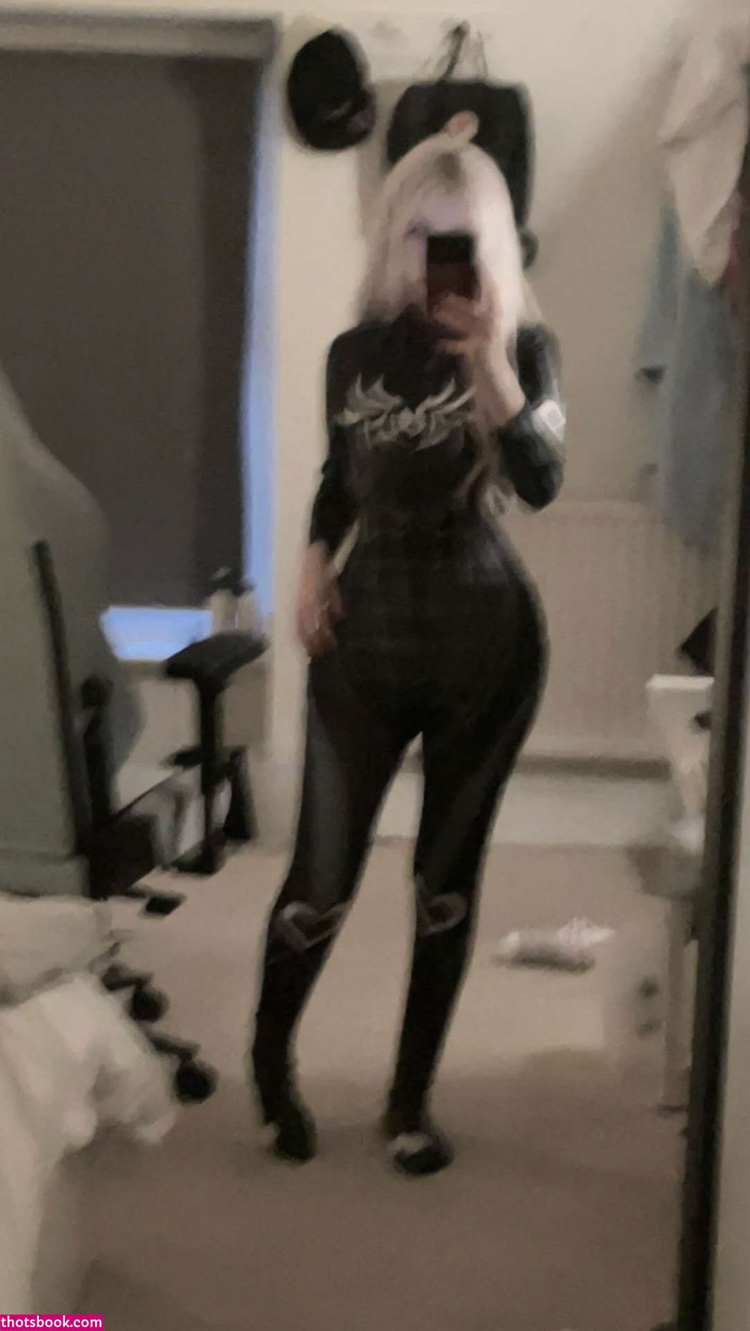 Daisytwillow Photo #7