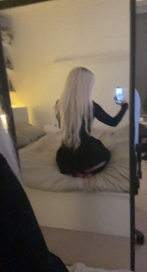 Daisytwillow Photo #6