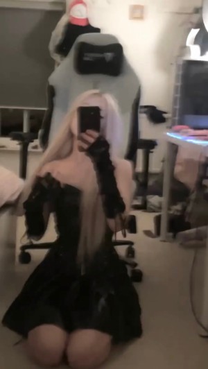 Daisytwillow Photo #22