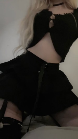 Daisytwillow Photo #23