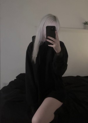 Daisytwillow Photo #25