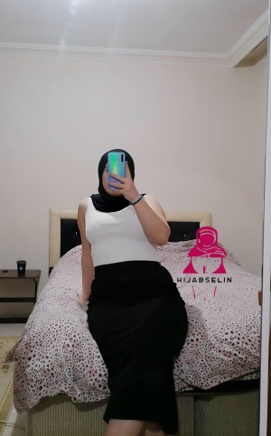 Hijabselin Photo #7