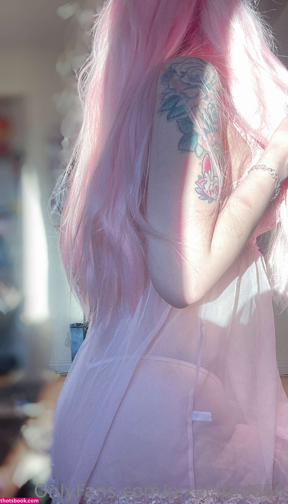 pixelnymph Photo #48