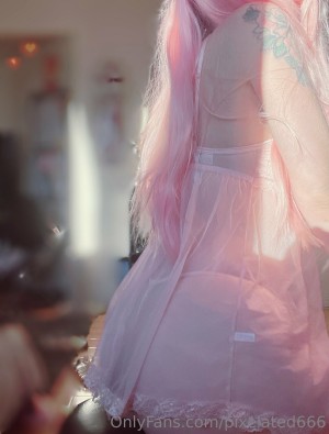 pixelnymph Photo #43