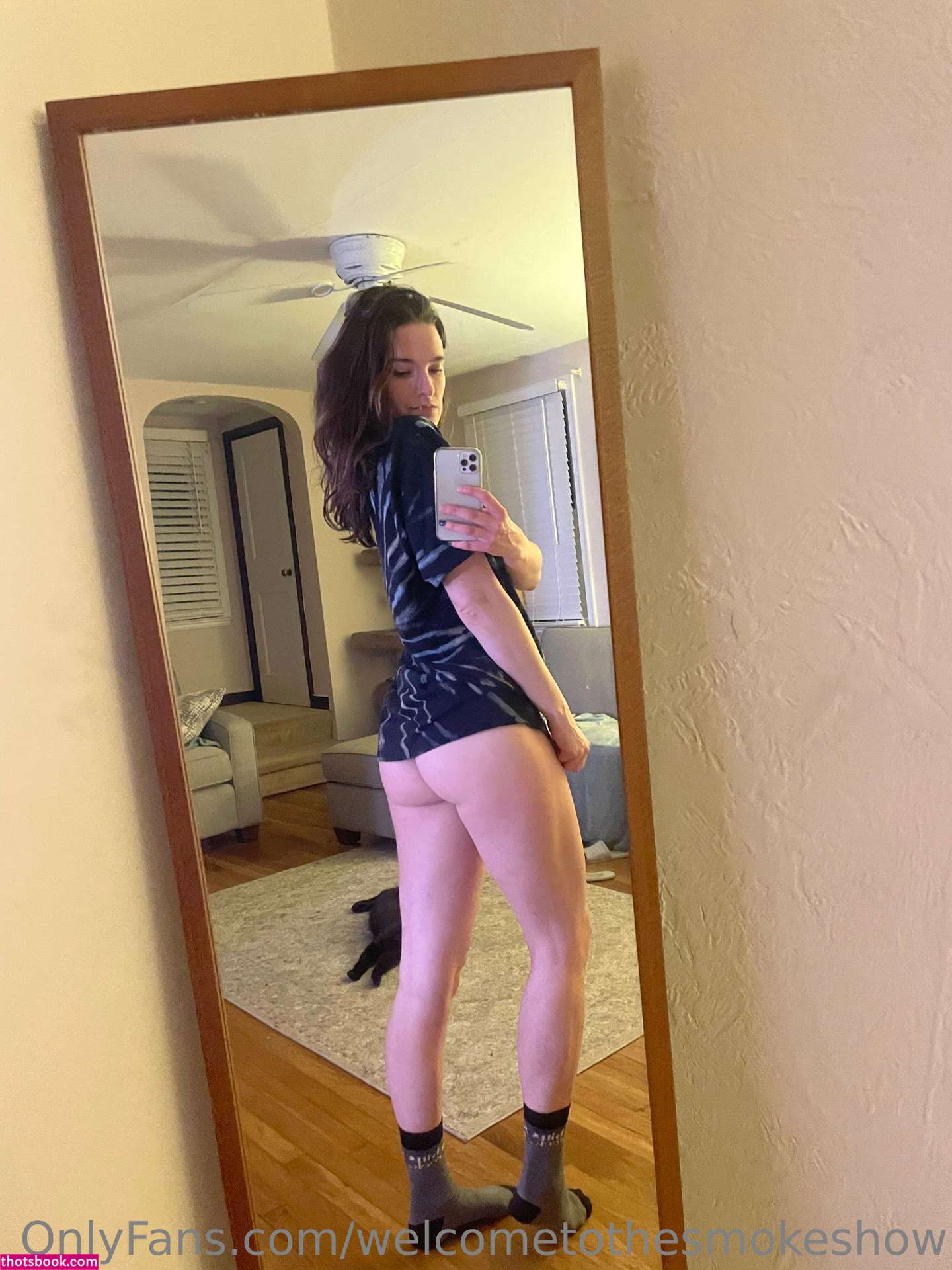 Welcometothesmokeshow Photo #29