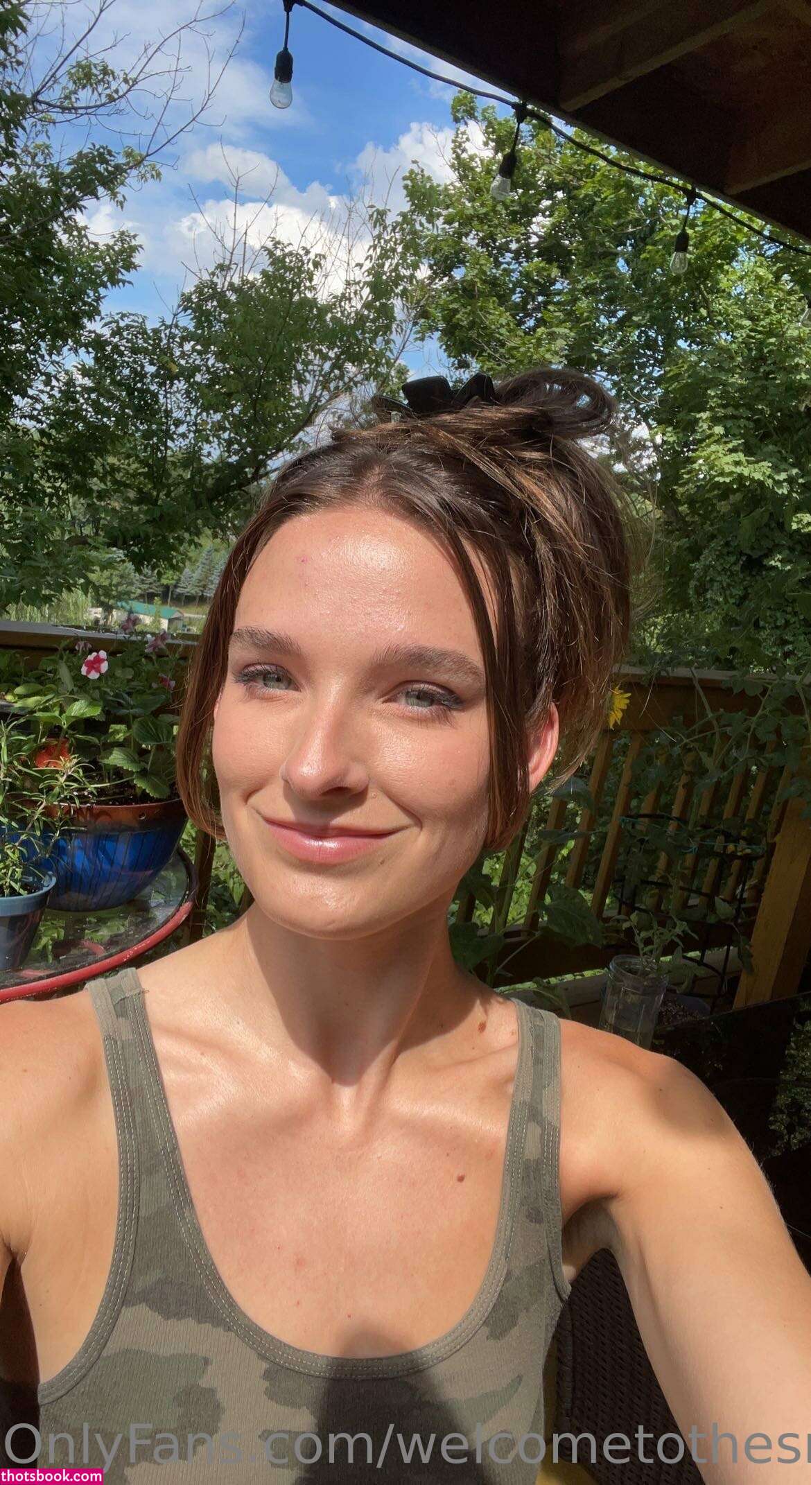 Welcometothesmokeshow Photo #48