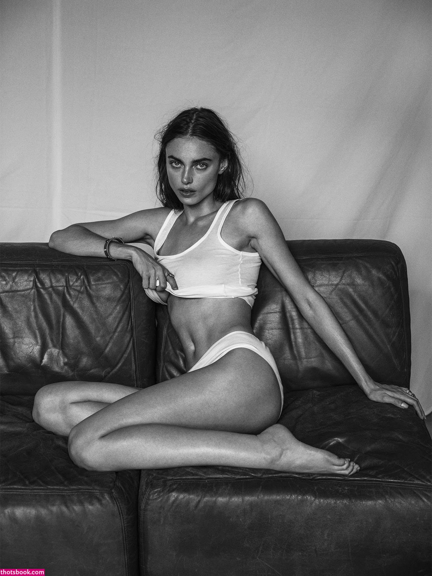 Charleen Weiss Photo #12