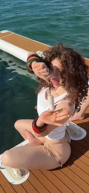 Demitra Kalogeras Photo #23