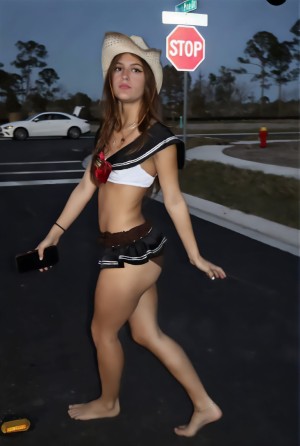 Jenny Popach Photo #16