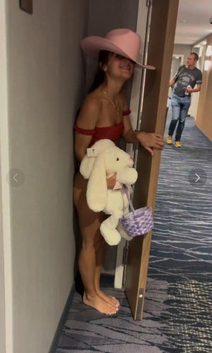 Jenny Popach Photo #25